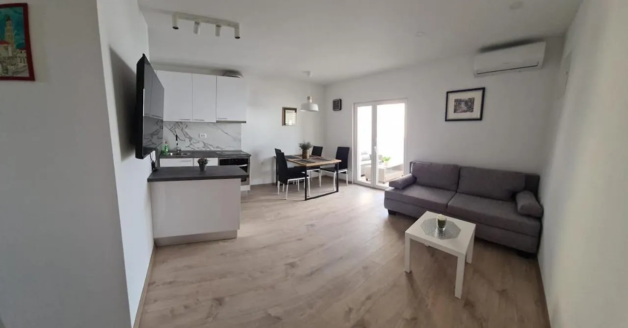 Apartment By The Mall location
