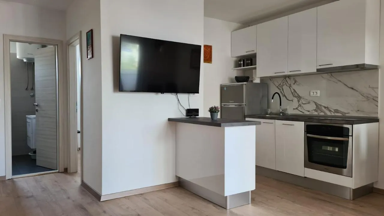 Apartment By The Mall Split