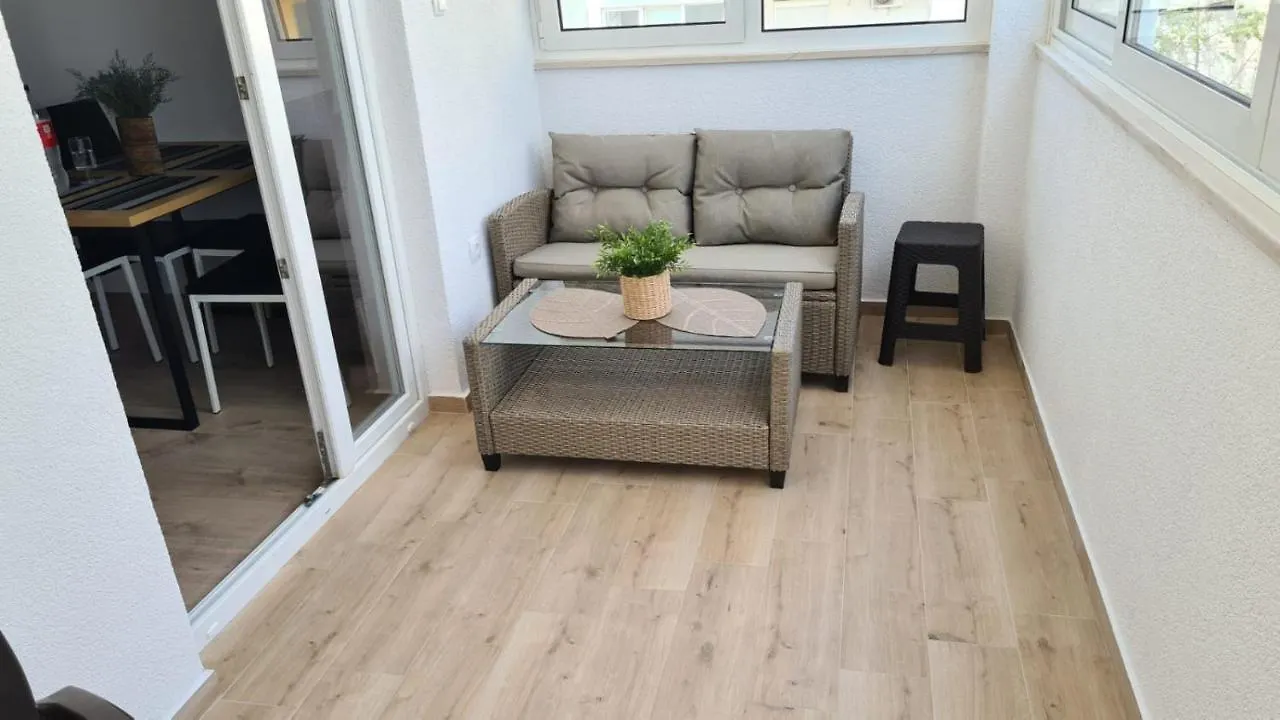 Apartment By The Mall Split Croatia