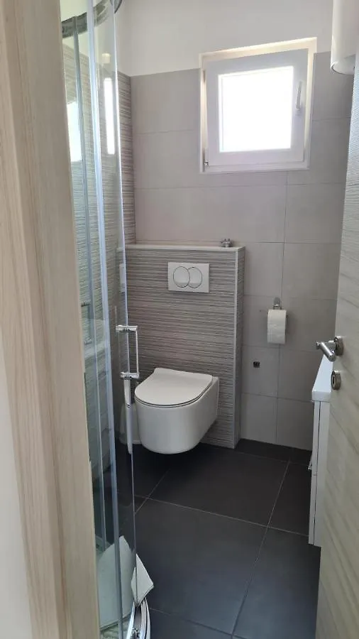 Apartment By The Mall Split
